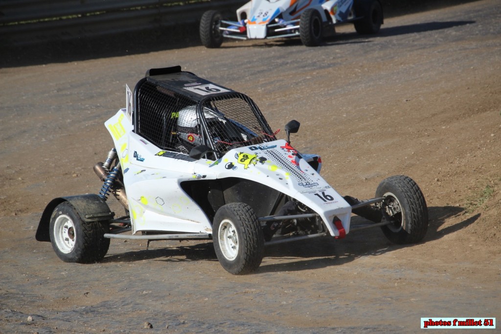 Voiture 6